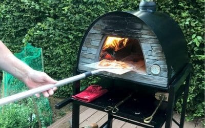 Test du four à bois Maximus Arena noir : l&rsquo;allié parfait pour pizzas au feu de bois