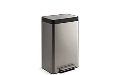 Test : marche de cuisine Kohler avec pédale et couvercle silencieux, 38L